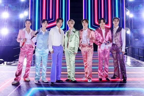BTS - Dynamite